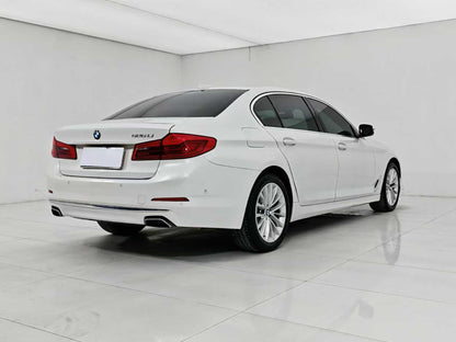 BMW 5 Series 2019 525Li Deluxe Package, 2.0t Emissions, EXW Price: $18,058