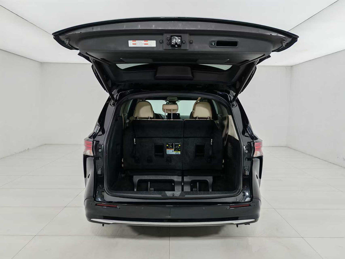 Toyota, Saina SIENNA 2021 2.5L Hybrid, Deluxe Edition, EXW Price: $31,132
