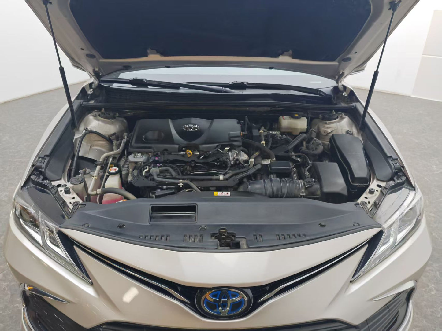 Toyota, Camry 2021, Dual Engine 2.5HGVP Leading Edition, 2.5L Displacement, EXW Price: $14,836