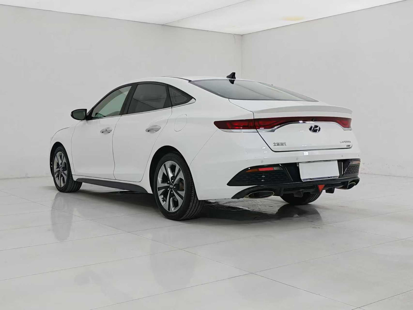 Hyundai, Fista 2021 280TGDi GLX Elite Edition, 1.6t emissions, EXW price: $7677