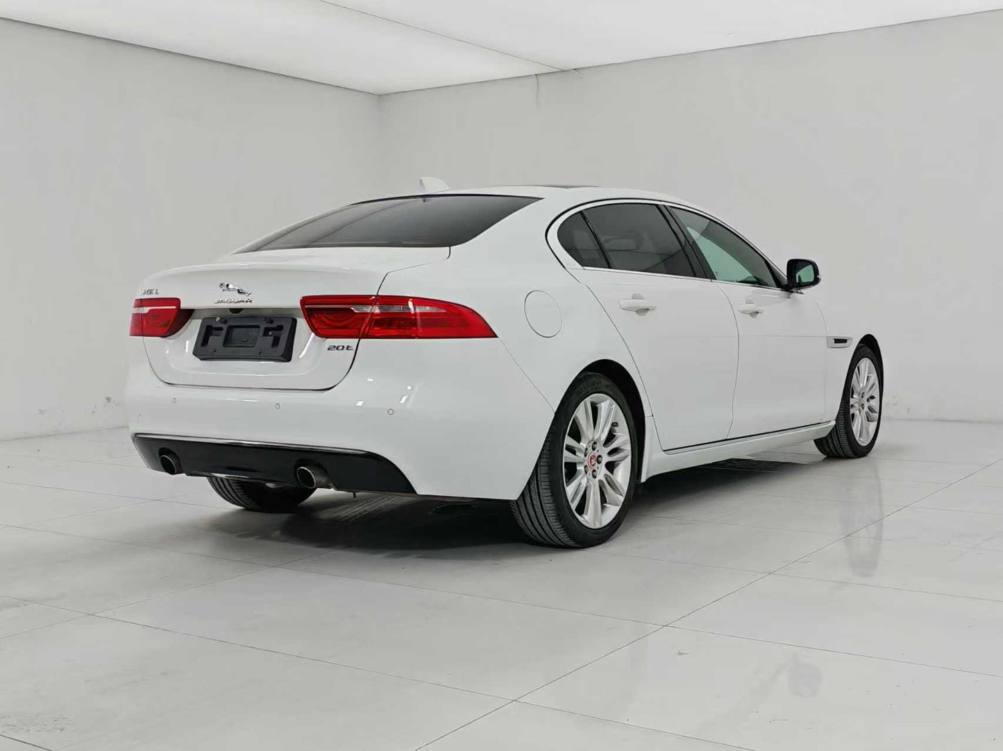 Jaguar XEL 2018 2.0T 200PS Exclusive Edition, EXW price: $10,492