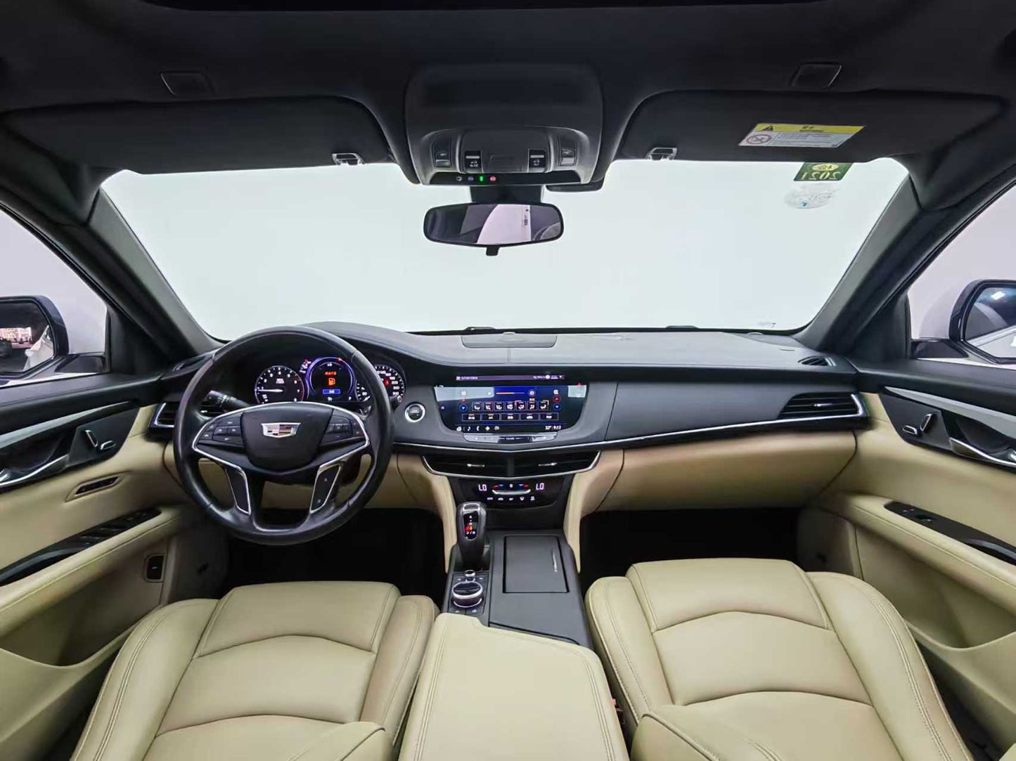 Cadillac CT6 2019 28T fashion model, 2.0t displacement, $15,833