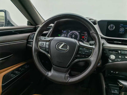 Lexus ES 2021 300h Premier Edition, 2.5l displacement, EXW price: $27,545