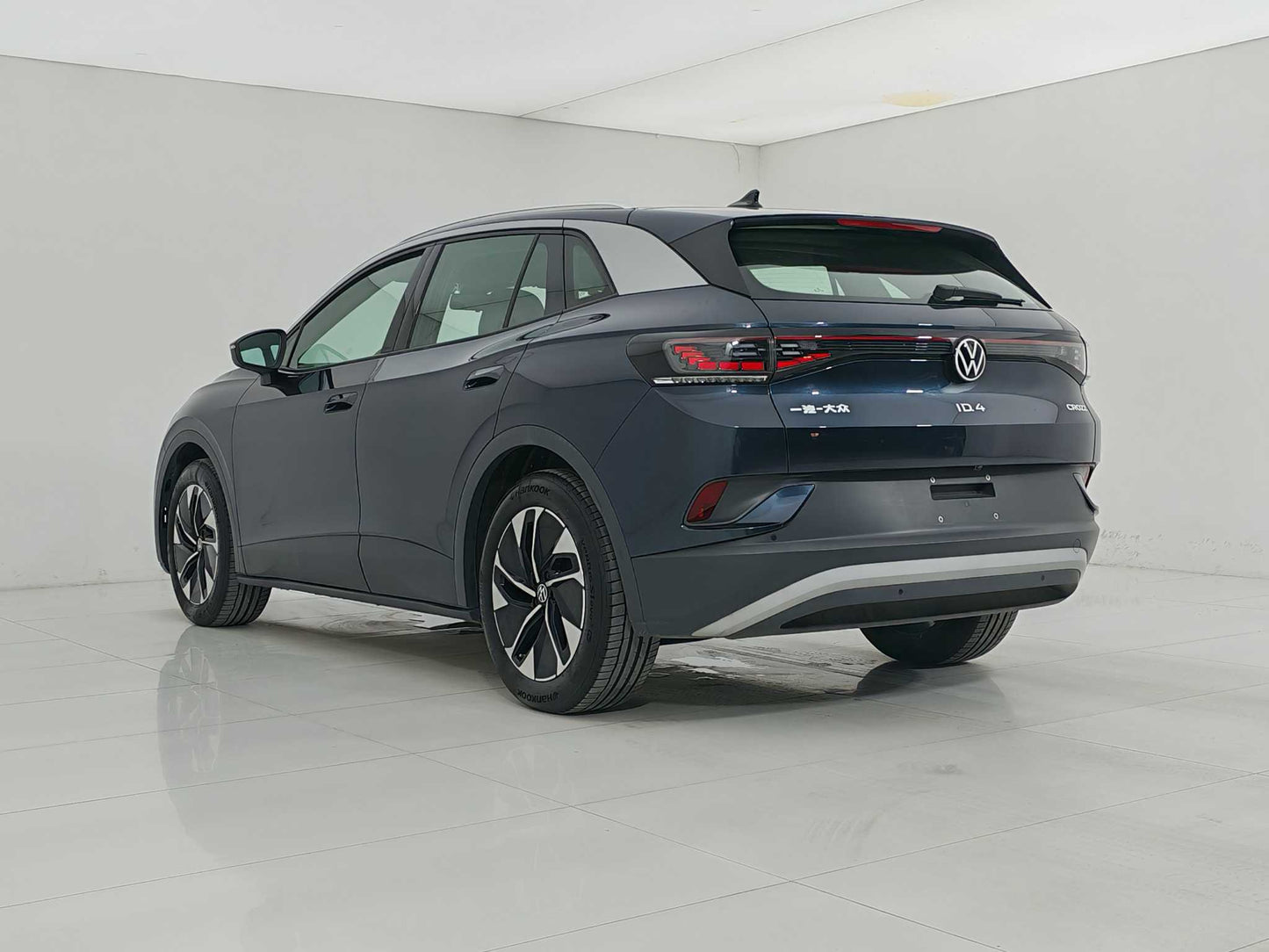EV Volkswagen ID.4 CROZZ 2025, Exclusive Edition,EXW Price: $15,536