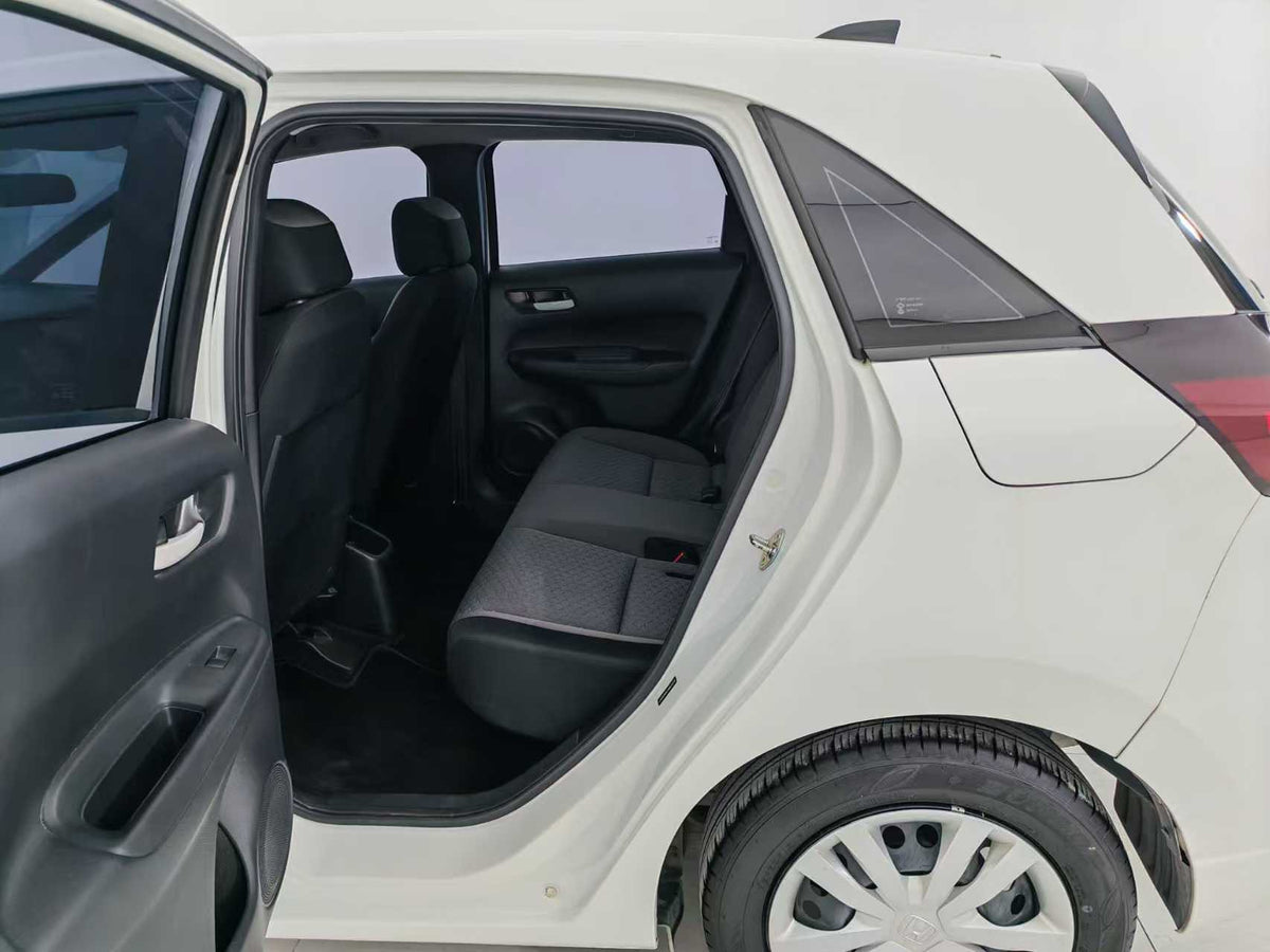 Honda Fit 2021 1.5L CVT Tide Edition, exw price: $7978