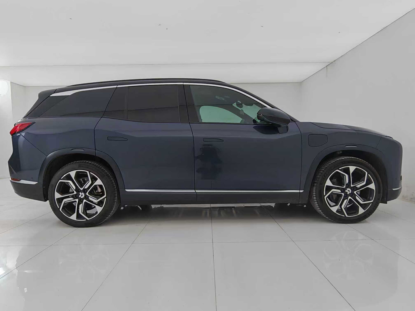 NIO ES8 2020 580KM Signature Edition, Six-Seat Edition, EW, EXW Price: $21014