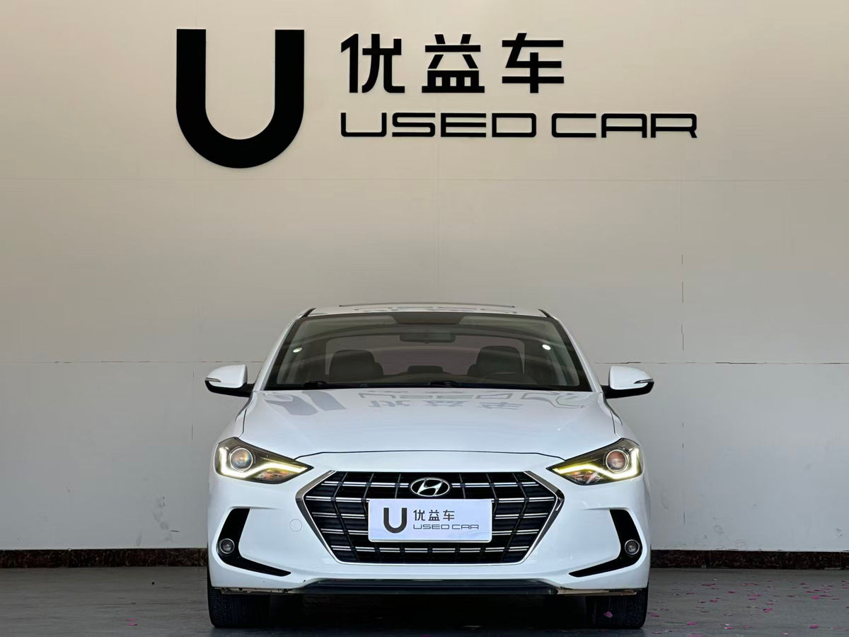 Hyundai Leading 2019 1.5L CVT Smart Hyun · Elite Type, Country VI, exw Price: $6807