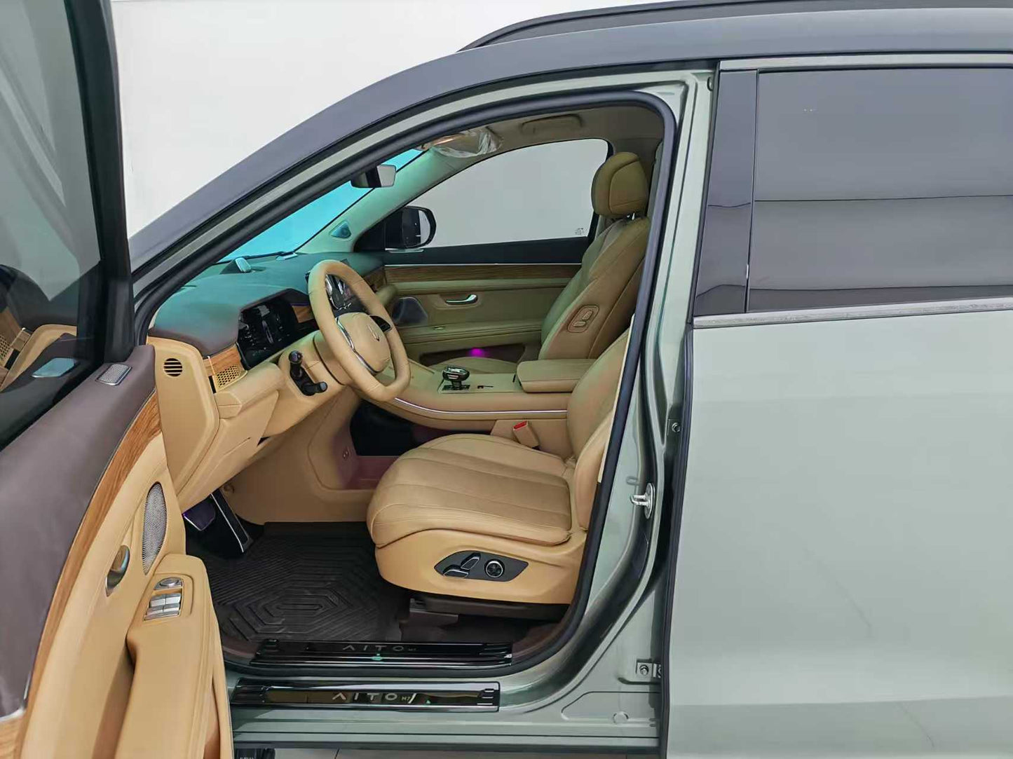 EV Hongmeng Zhixing, Wenjie M7 2024 1.5T Smart Driving Rear Drive Max Edition 5 seats,  EXW Price: $25,469