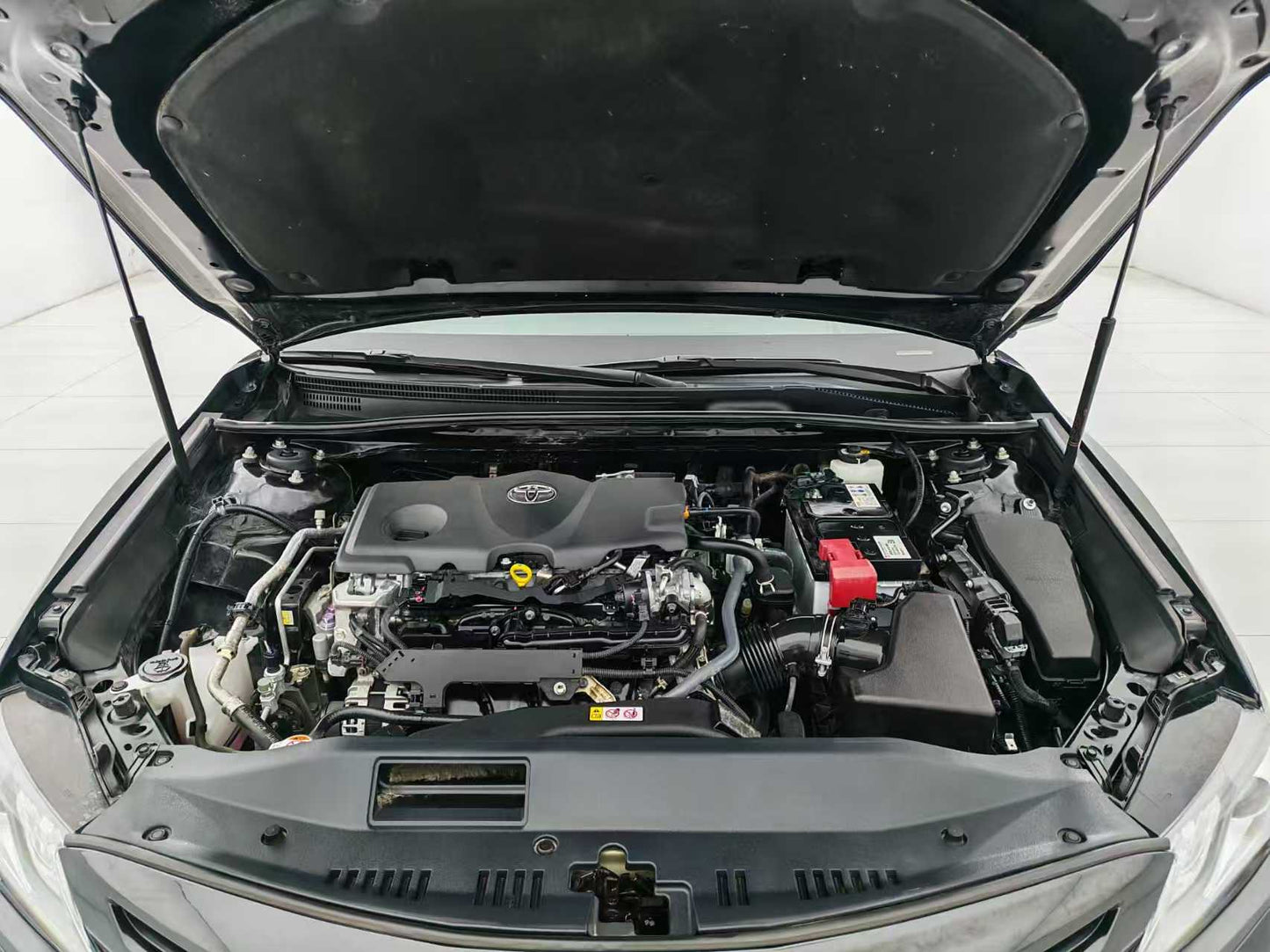 Toyota, Camry 2023 2.5S Knight Edition, 2.5L displacement, EXW price: $18050