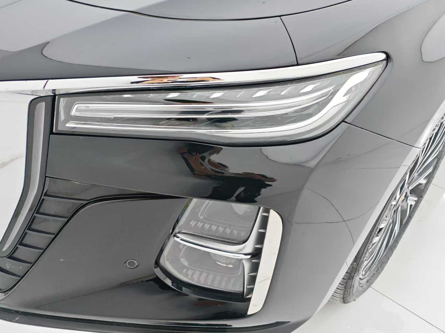 Hongqi H5 2024 2.0T automatic Zhilian flag version, EXW price: $14,198